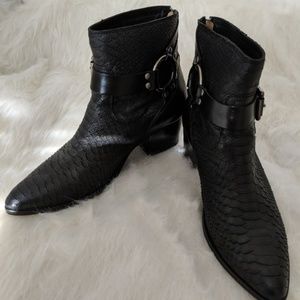FRYE – Crocodile Skin Boots sz 7